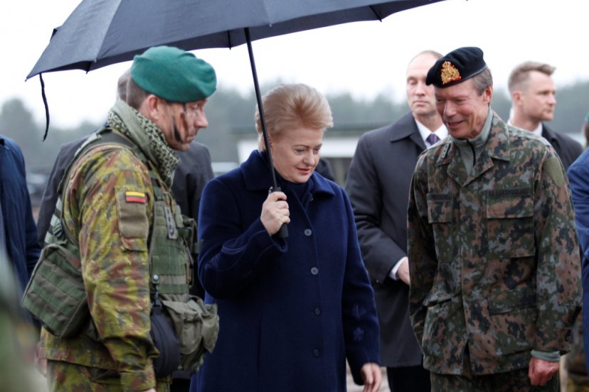 Pratybose „Geležinis vilkas 2“ Lietuvos Prezidentė ir Liuksemburgo Didysis Hercogas stebėjo...