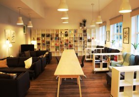 Kęstučio batalione duris atvėrė moderni biblioteka ir poilsio erdvė - 3