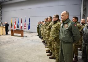 NATO oro policijos misiją Baltijos šalyse iš JAV perėmė Danijos karinių oro pajėgų kontingentas - 3