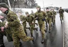 Pirmą kartą pagarbos bėgime dalyvavo ir NATO priešakinių pajėgų kovinės grupės kariai, dislokuoti... - 4