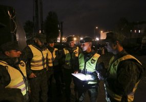 Karo inžinieriai: sprogmenų mūsų žemėje daug, todėl žmonėms patartina būti atidiems   - 3
