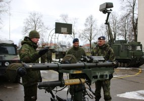 Oro gynybos batalionas planuoja bendradarbiavimą su Čekijos kariuomenės karinių oro pajėgų... - 2