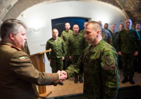 Lietuvos atkūrimo 100-mečio išvakarėse – seržanto majoro kariniai laipsniai dviem kariuomenės... - 1