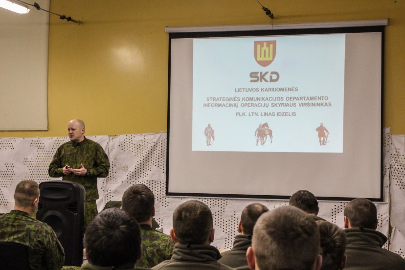 Algirdo batalione pagreitį įgauna 1-osios bataliono kovinės grupės karinis rengimas