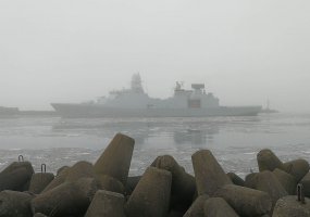 Karinių jūrų pajėgų vadas susitiko su SNMG1 vadu - 2