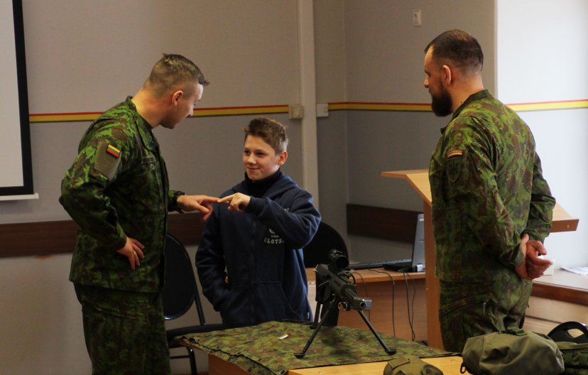 „Lietuvos garbės“ didvyriui Arminui Ivkovui inžinieriai padovanojo neužmirštamą staigmeną