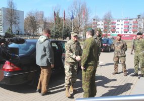 Supreme Allied Commander Europe visited the NATO enhanced Forward Presence Battalion Battle Group... - 4