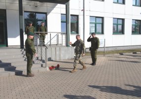 Supreme Allied Commander Europe visited the NATO enhanced Forward Presence Battalion Battle Group... - 5