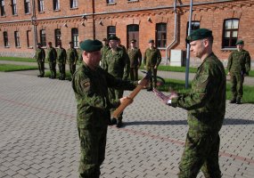 Juozo Vitkaus inžinerijos batalione iškilminga vyr. puskarininkių pasikeitimo ceremonija - 4
