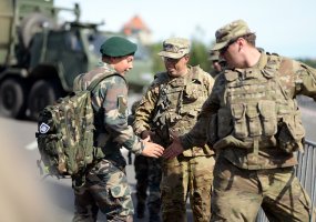 Karinės technikos ekspozicijoje Kaune - tūkstančiai smalsuolių - 5