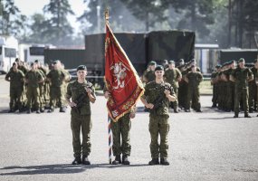 Rukloje ir Tauragėje į atsargą išleisti beveik 1000 šauktinių  - 2