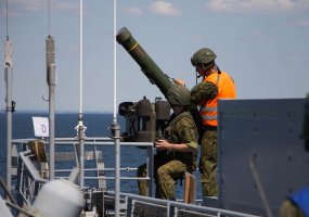 Pratybose „Gintarinė strėlė“ kariai treniravosi naikinti oro taikinius - 4