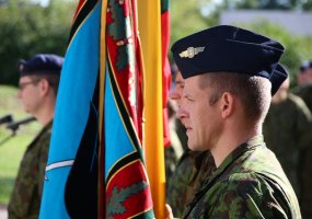 Oro gynybos batalione valstybės šimtmečiui pasodintas ąžuolas  - 2