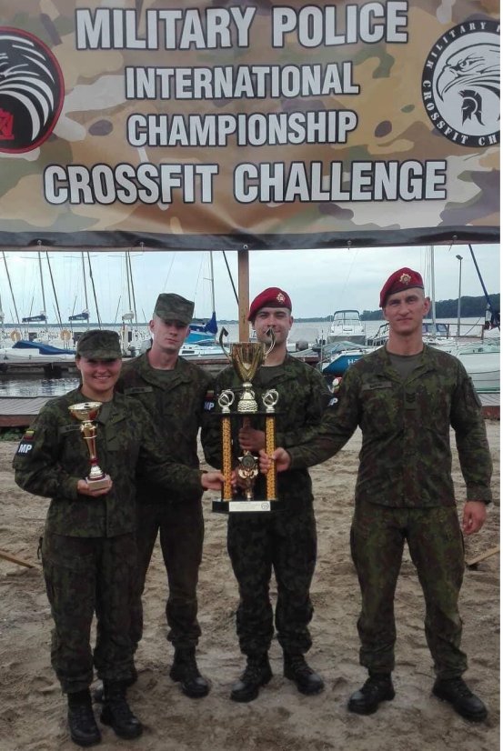 Karo policijos komanda tarptautiniame „CrossFit Challenge“ čempionate užėmė trečiąją vietą