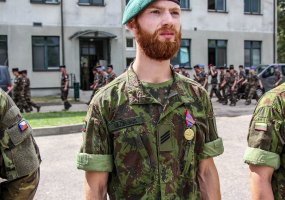 Už pagalbą avarijoje nukentėjusiems prancūzams Vaidoto bataliono kariai susilaukė padėkos - 2