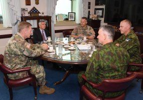 Sausumos pajėgų vadas brg. gen. V. Rupšys lankėsi Jungtinėse Amerikos Valstijose - 2