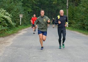 Pusmaratonio Ukrainoje metu Lietuvos karo policininkai suteikė pirmąją medicininę pagalbą... - 1