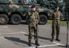 Pasikeitė Lenkijoje dislokuoto NATO daugianacionalinio Šiaurės Rytų korpuso vadas - 5