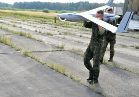 Bepiločių orlaivių valdytojai „Dangaus akys“: galime skristi ilgai ir toli - 1