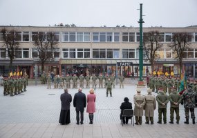 Apdovanoti iš misijos Malyje grįžę Alytaus krašto kariai - 5