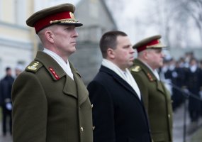 Generolas leitenantas Jonas Vytautas Žukas dalyvavo Estijos kariuomenės vado pasikeitimo... - 3