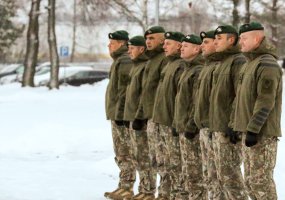 Husarų bataliono karių pagrindu sudaryta instruktorių mokymo grupė grįžo iš Ukrainos - 3