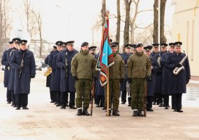 Karinėse Jūrų pajėgose ir Oro gynybos batalione į atsargą išleista ketvirtoji šauktinių laida  - 1