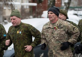 Lietuvoje lankėsi JAV Sausumos pajėgų Europoje vado pavaduotojas gen. mjr. Džonas Gronskis - 2