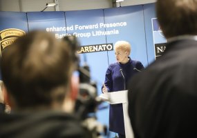 Pasikeitė NATO priešakinių pajėgų kovinės grupės Lietuvoje vadai  - 6