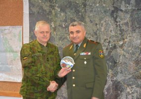 Lietuvoje lankęsis Armėnijos kariuomenės vado pavaduotojas domėjosi puskarininkių rengimo sistema - 3