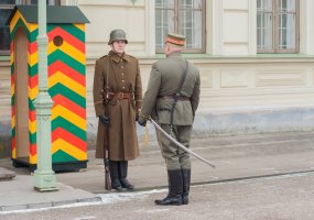Kauniečiai ir miesto svečiai kviečiami stebėti rekonstruotą Krašto apsaugos ministerijos... - 3