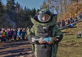Kauno įgulos daliniai Valstybės atkūrimo dieną paminėjo rikiuote ir rekonstruotu sargybos... - 5