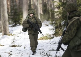 Karo akademijos kariūnai treniruojasi vadovauti gynybos operacijoms - 3