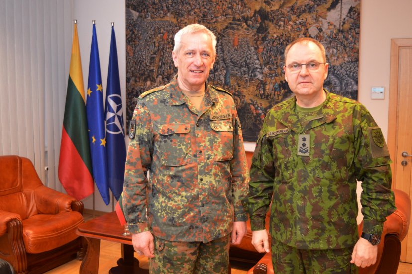 Commander of the German Field Army Lt Gen Johann Langenegger visited the Defence Staff