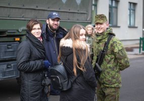 Jonušo Radvilos mokomajame pulke prisiekė 69-oji Bazinio kario savanorio įgūdžių kurso karių laida - 6