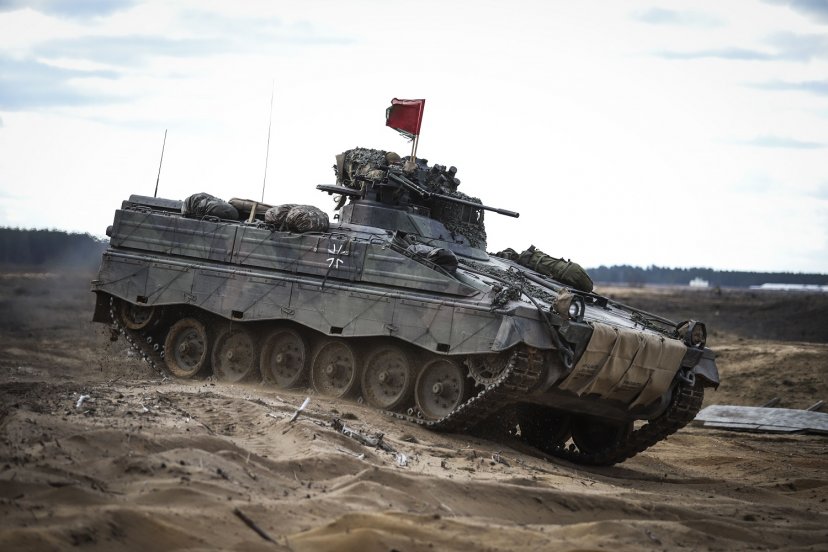Combat fire from Leopard 2A6 tanks and Marder infantry fighting vehicles at General Silvestras...