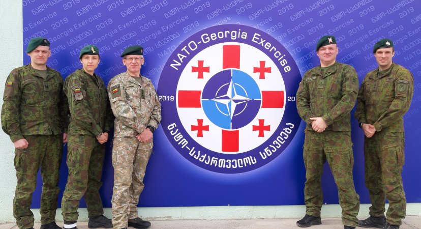 Lietuvos kariai dalyvauja pratybose Sakartvele