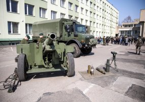 Atvirų durų dieną Karo akademija lankytojams plačiai atvėrė duris - 6