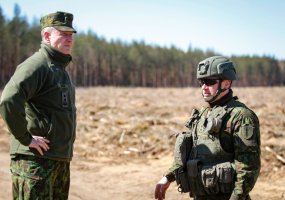 Atlikti pirmieji koviniai šūviai modernizuotomis Lietuvos kariuomenės artilerijos sistemomis PzH2000 - 4