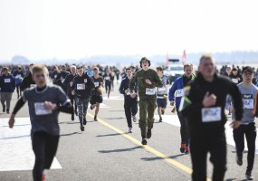 Runway Run 2019 - 9 thousand participants marked NATO anniversary - 3