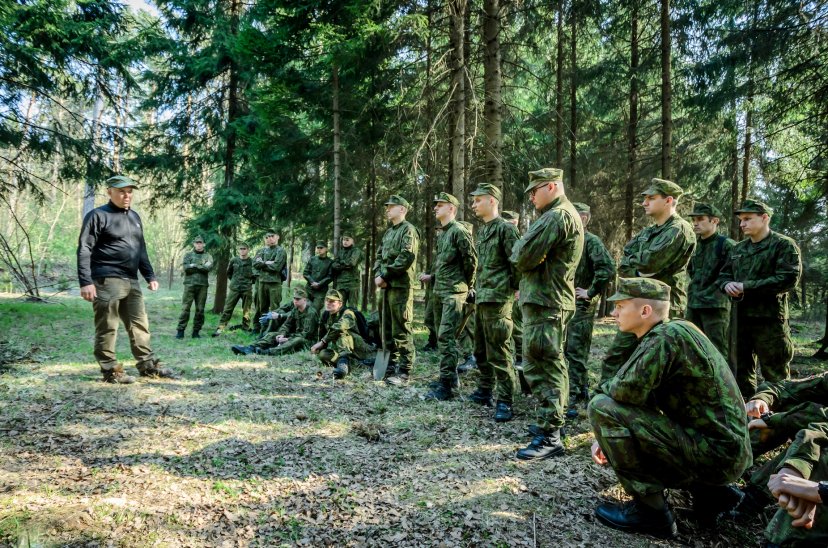 „Geležinio Vilko“ brigados kariai tvarkė I-ojo pasaulinio karo gynybinių įtvirtinimų teritoriją