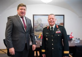 Kariuomenės vadas gen. ltn. Jonas Vytautas Žukas: Kanada – reikšminga mūsų regiono saugumo rėmėja - 4