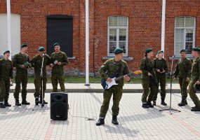 IV-osios Inžinerijos bataliono nuolatinės privalomosios pradinės karo tarnybos laidos kariams... - 5