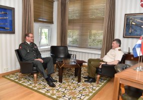 Defence of your country is our priority, Commander of the Royal Netherlands Army says - 1