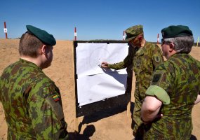 Modernizuotų šautuvų M-14 bandymų metu sunaikinta beveik 90 procentų taikinių - 3