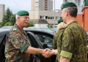 Lietuvoje lankėsi Vokietijos kariuomenės Sausumos pajėgų vadas  - 1