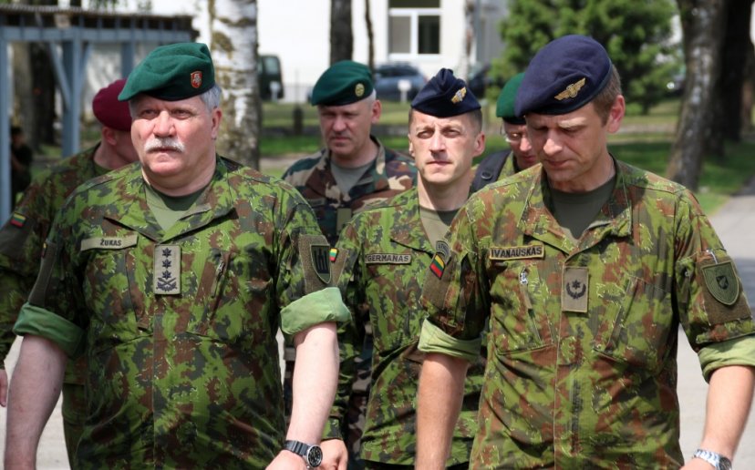 Kariuomenės vadas lankėsi Šiaulių karinėje įguloje