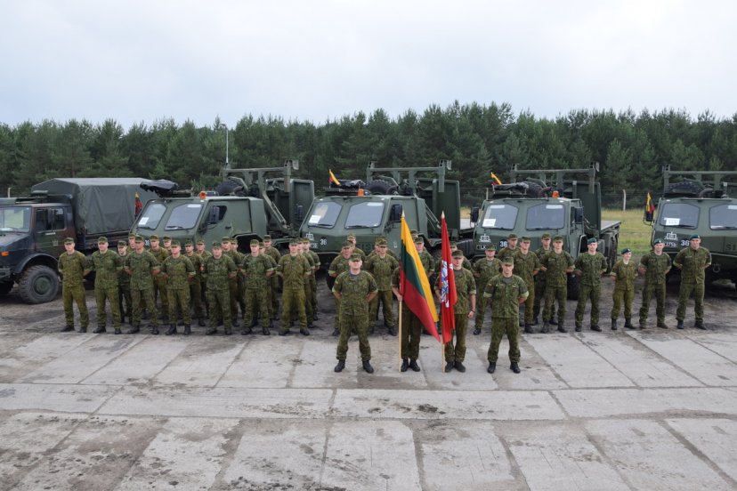 Lietuvos kariai baigė dalyvavimą tarptautinėse pratybose „Sumanus logistas 2019“