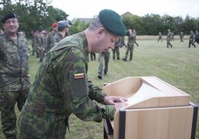 Brg. gen. V.Tamošaitis lankėsi Vokietijos divizijos štabe - 1