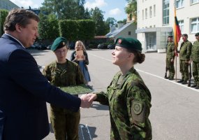 Aukštųjų mokyklų studentams suteiktas atsargos leitenanto laipsnis - 1